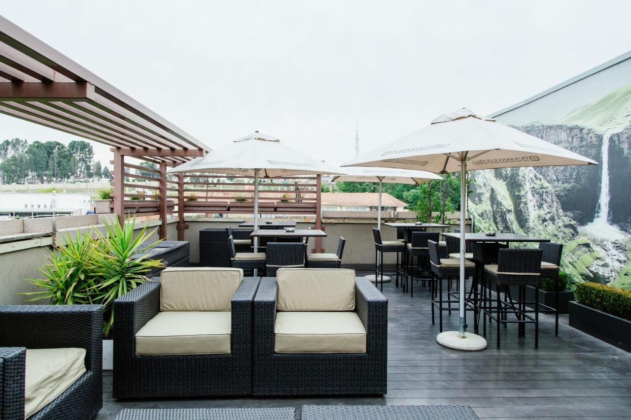 Mpilo Boutique Hotel Масеру Экстерьер фото