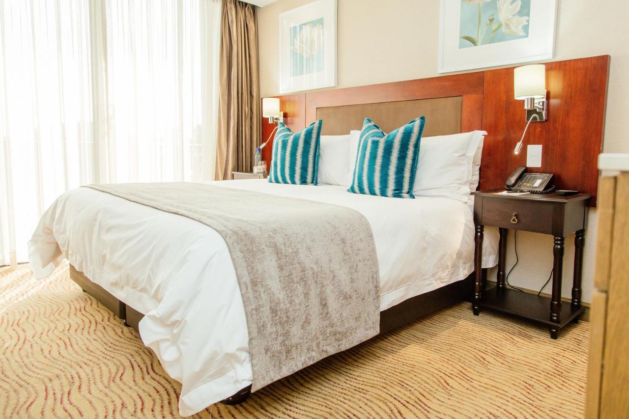 Mpilo Boutique Hotel Масеру Экстерьер фото